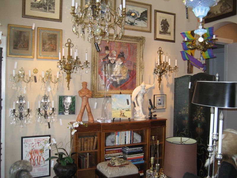 Shades Of The Past, Antiques, Chandeliers, Bronze Candelabras, Sconces, Fantoni, Murano, Frankart, Baccarat Crystal